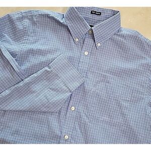 Van Heusen mens long sleeve button up dress shirt Size Medium 15-15.5 blue check